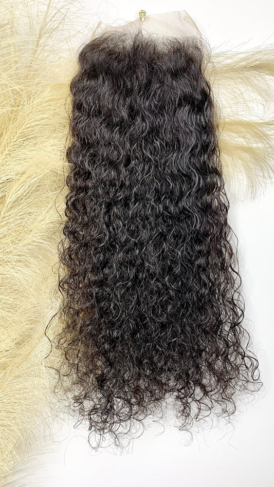 Burmese Kinky Closure